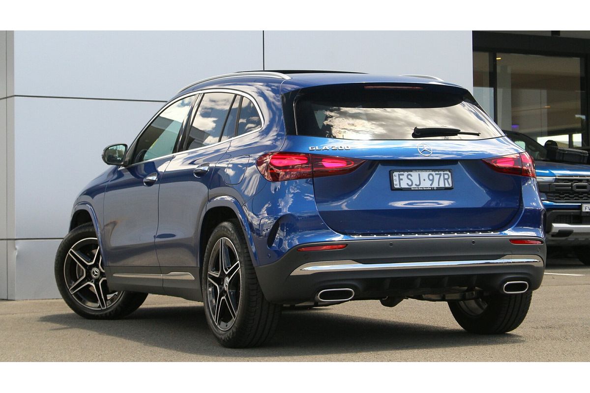 2025 Mercedes-Benz GLA-Class GLA200 H247