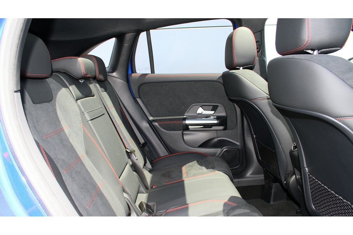 2025 Mercedes-Benz GLA-Class GLA200 H247