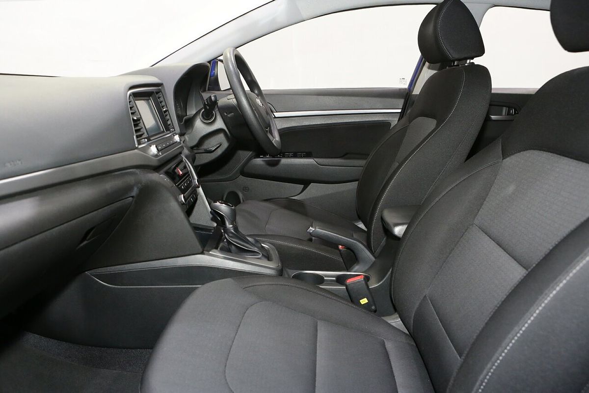 2018 Hyundai Elantra Active AD