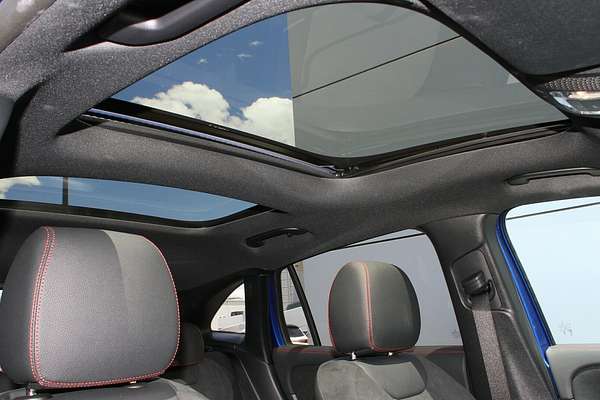 2025 Mercedes-Benz GLA-Class GLA200 H247