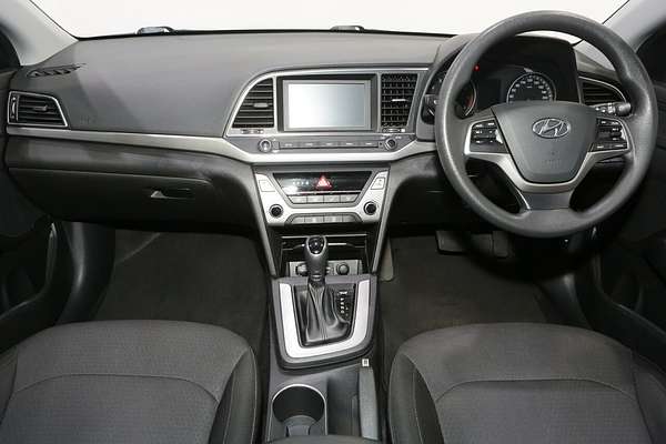 2018 Hyundai Elantra Active AD