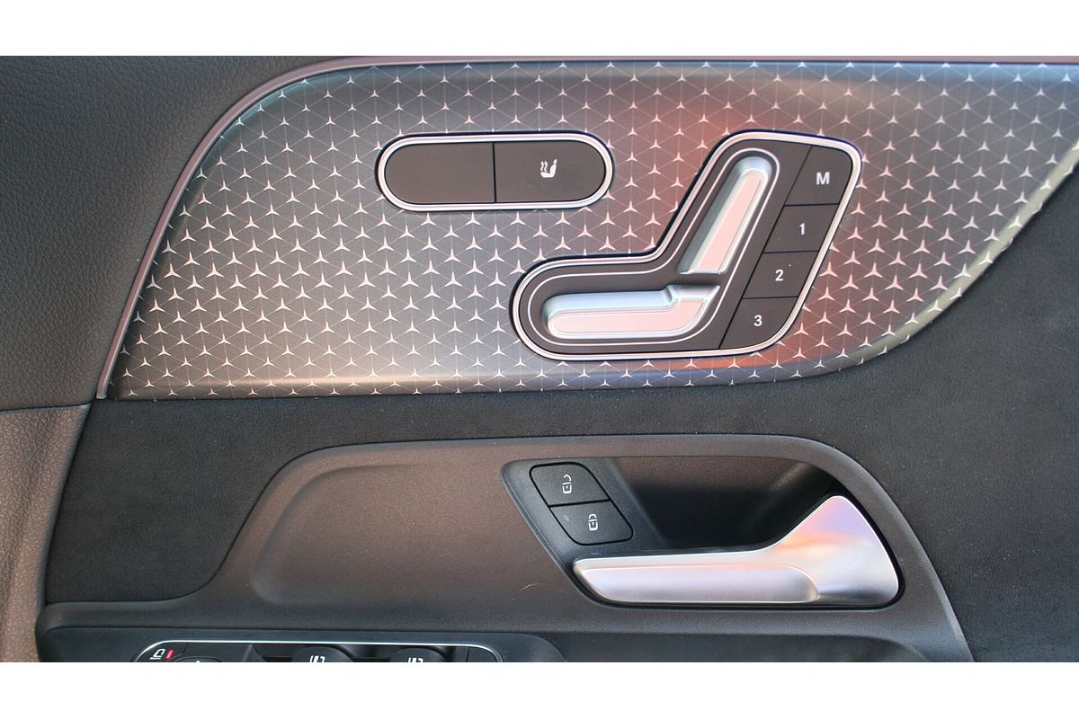 2025 Mercedes-Benz GLA-Class GLA200 H247