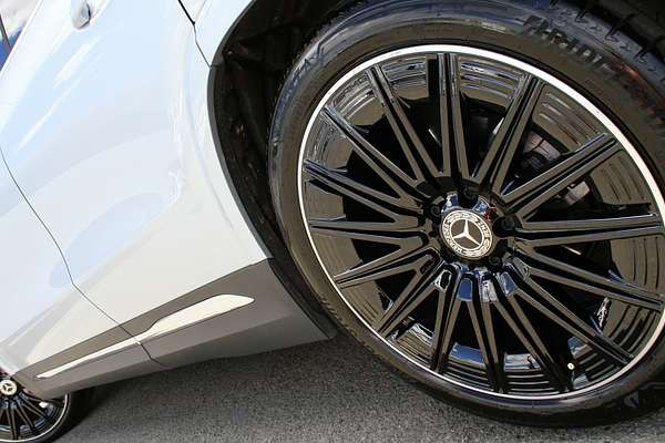 2025 Mercedes-Benz GLA-Class GLA200 H247