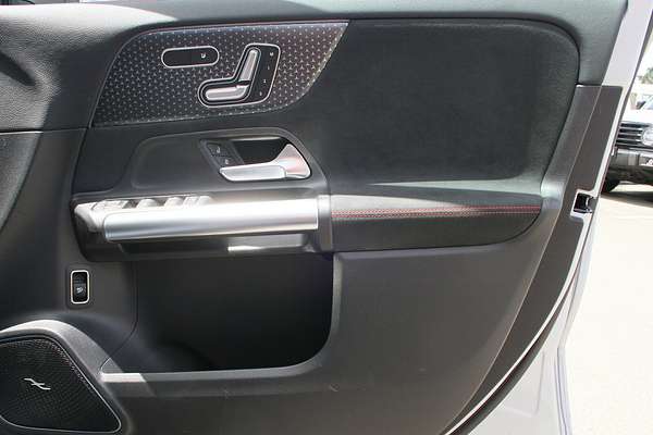 2025 Mercedes-Benz GLA-Class GLA200 H247