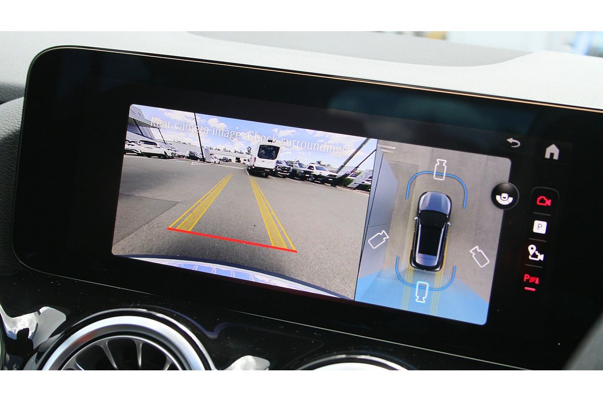 2025 Mercedes-Benz GLA-Class GLA200 H247