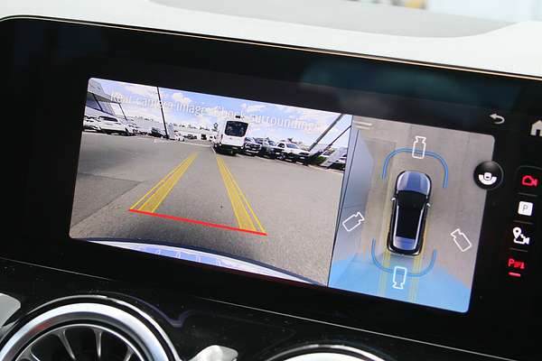 2025 Mercedes-Benz GLA-Class GLA200 H247