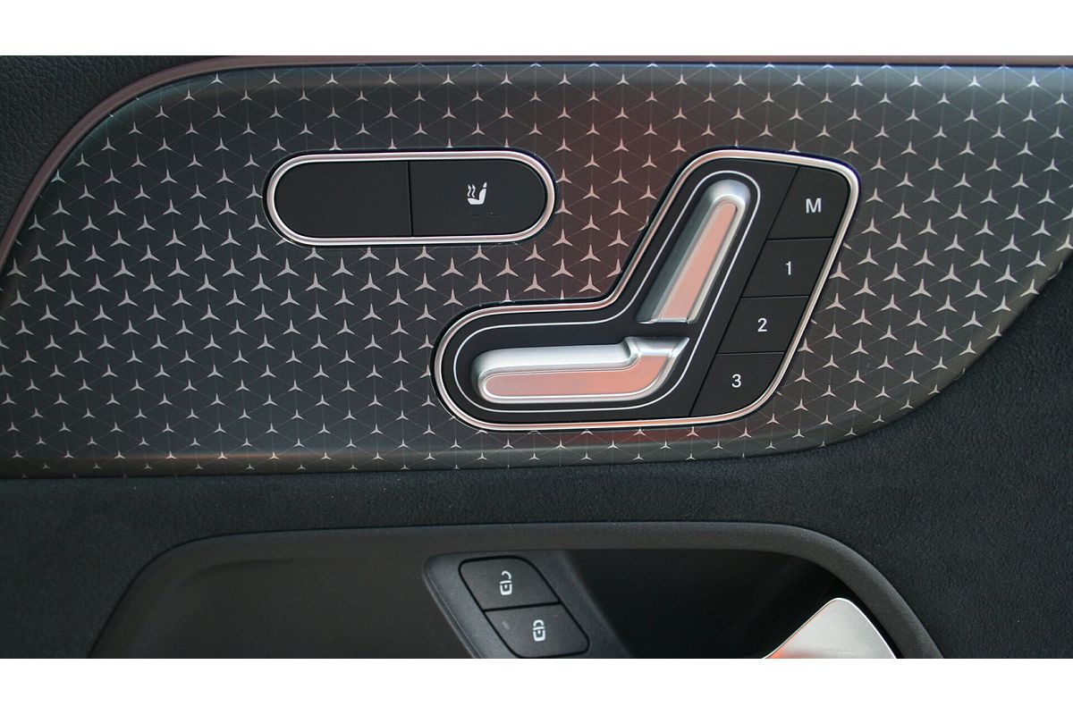 2025 Mercedes-Benz GLA-Class GLA200 H247