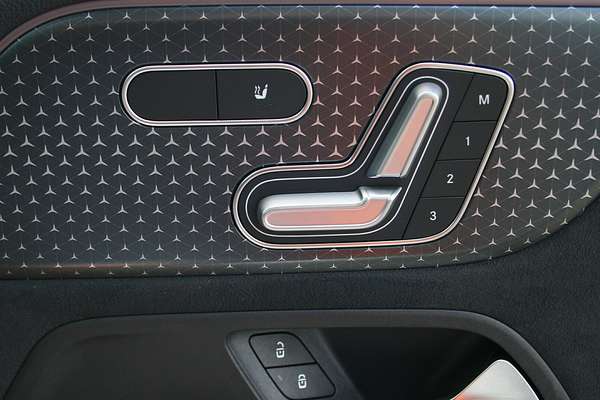 2025 Mercedes-Benz GLA-Class GLA200 H247