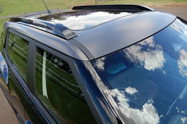 2025 Mahindra XUV 3XO AX7L