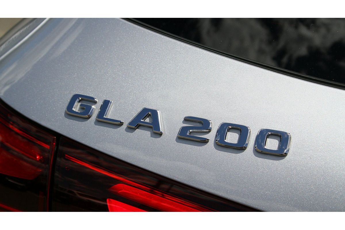 2025 Mercedes-Benz GLA-Class GLA200 H247