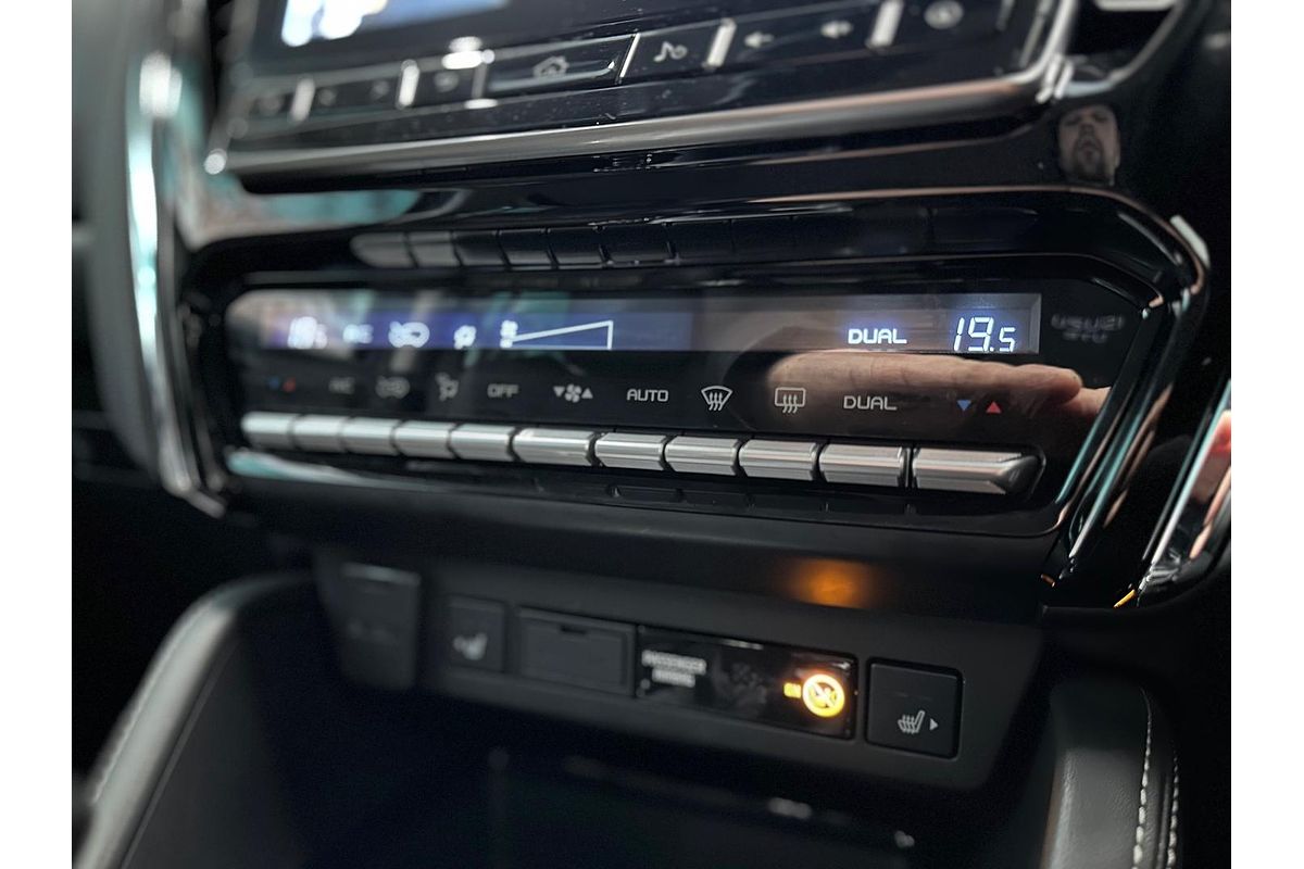 2024 Isuzu MU-X LS-T