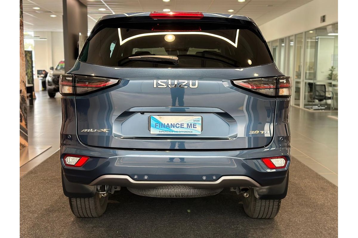 2024 Isuzu MU-X LS-T