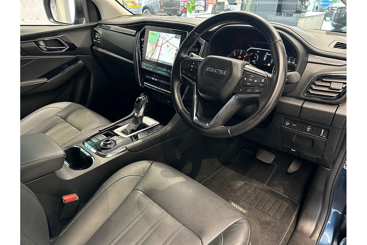 2024 Isuzu MU-X LS-T