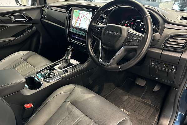 2024 Isuzu MU-X LS-T