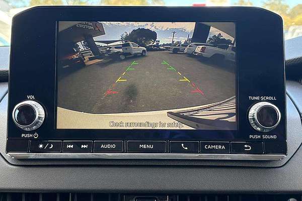 2025 Mitsubishi Outlander ES ZM