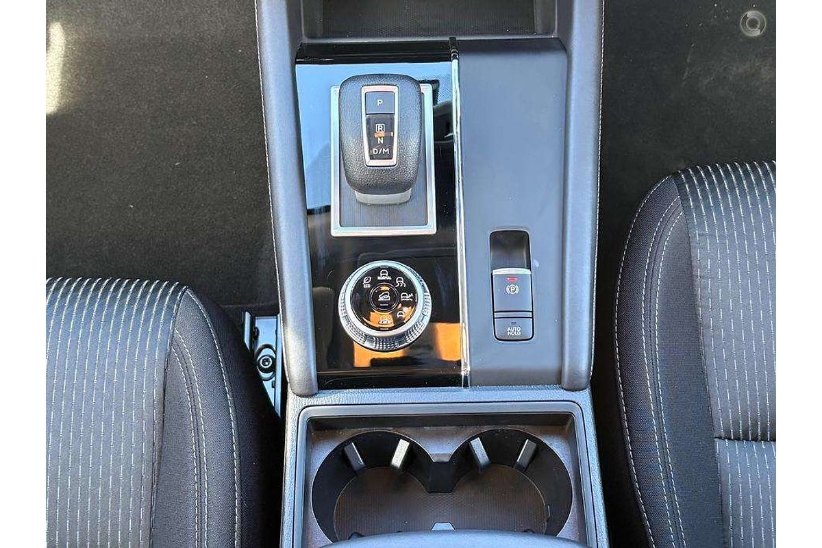 2025 Mitsubishi Outlander ES ZM