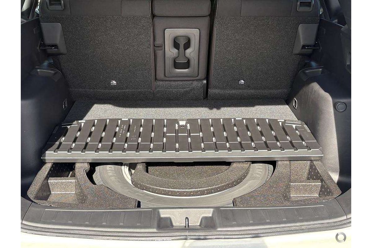 2025 Mitsubishi Outlander ES ZM