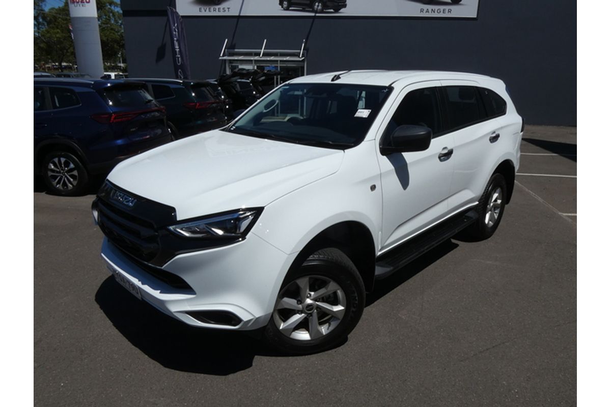 2024 Isuzu MU-X LS-M