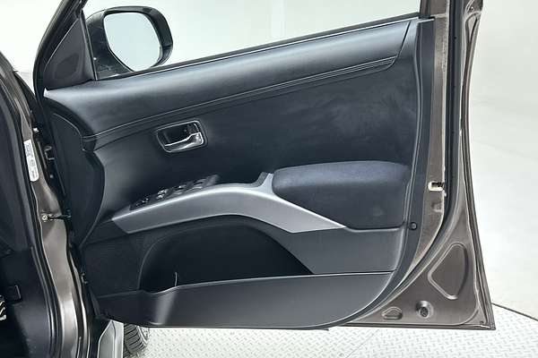 2012 Mitsubishi Outlander XLS ZH