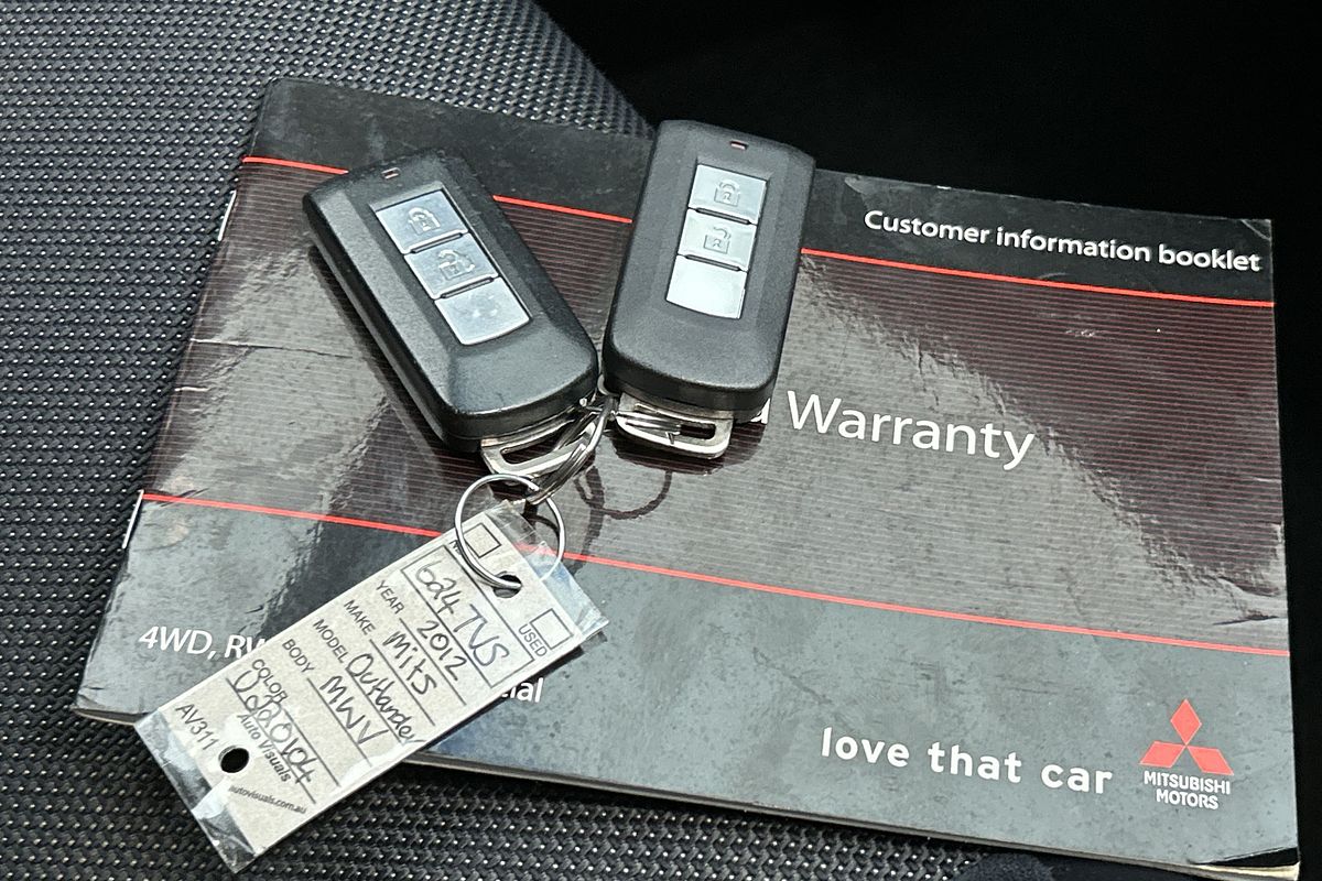 2012 Mitsubishi Outlander XLS ZH