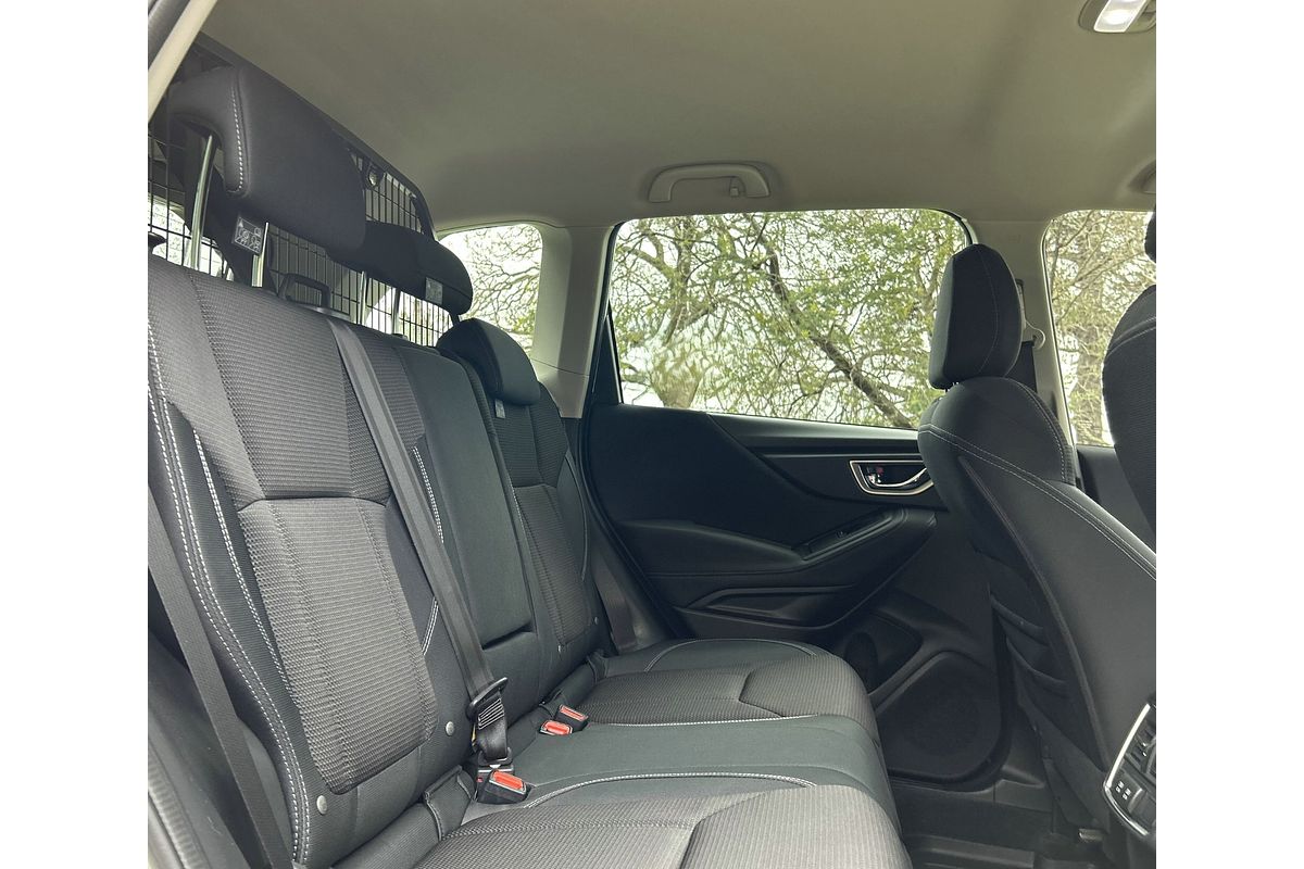 2022 Subaru Forester 2.5i S5