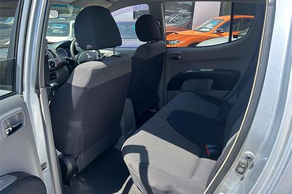 2007 Mitsubishi Triton GLX-R ML 4X4