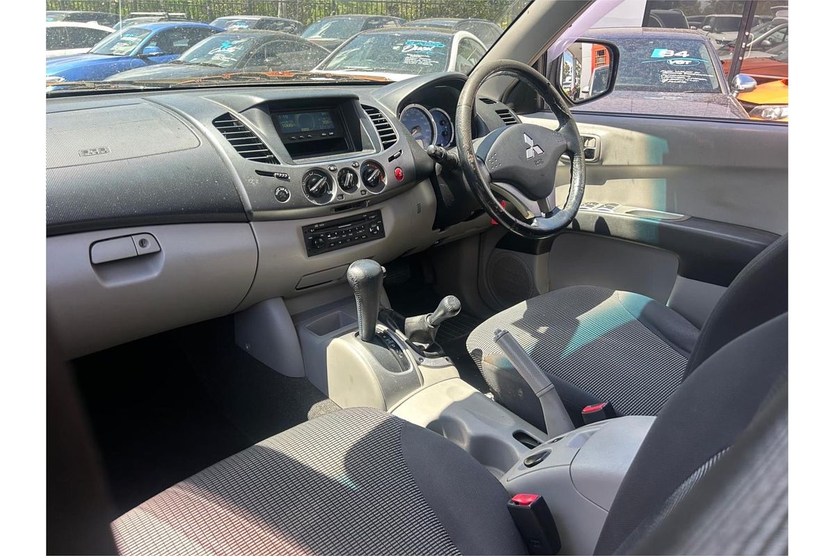 2007 Mitsubishi Triton GLX-R ML 4X4