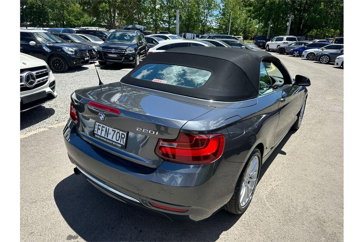 2015 BMW 2 20i LUXURY LINE F23