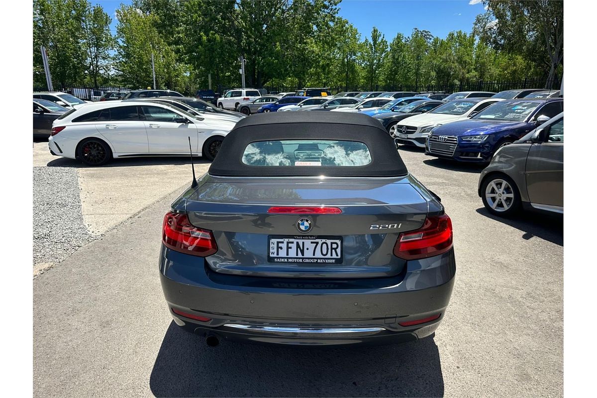 2015 BMW 2 20i LUXURY LINE F23