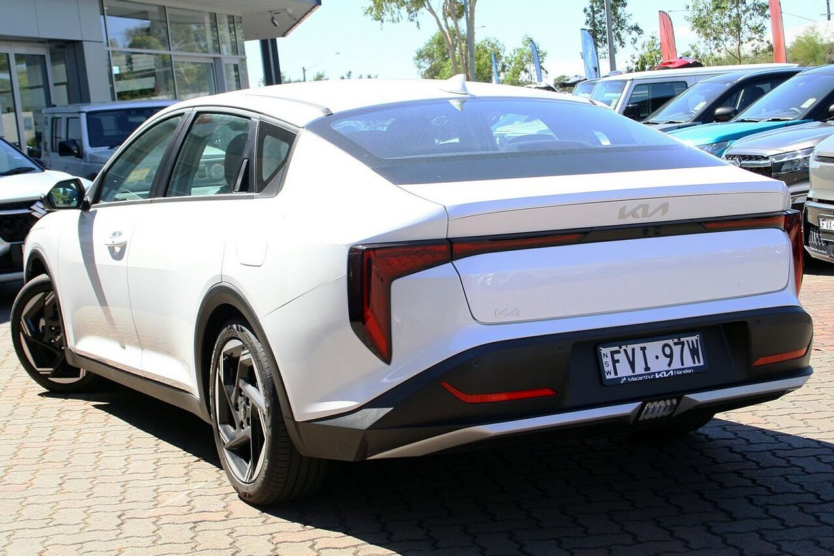 2025 Kia K4 Sport CL4m