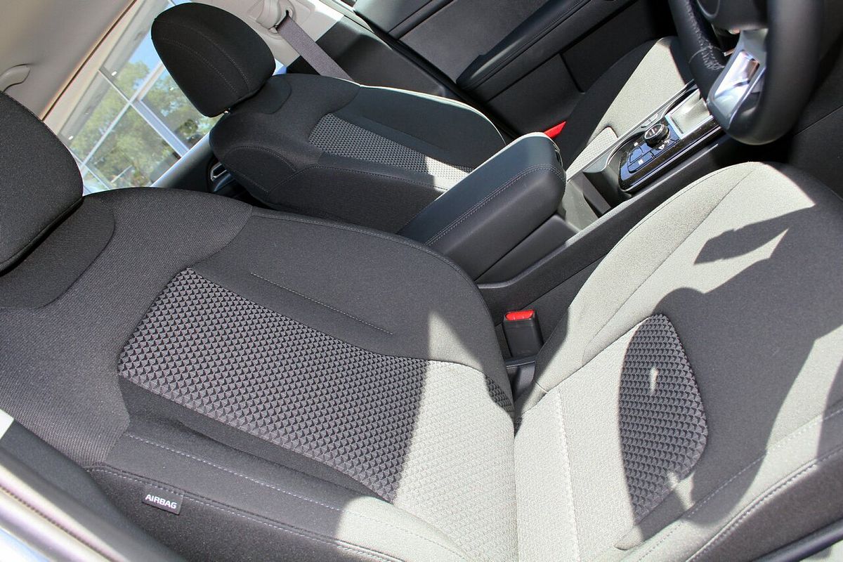 2025 Kia Sportage SX NQ5