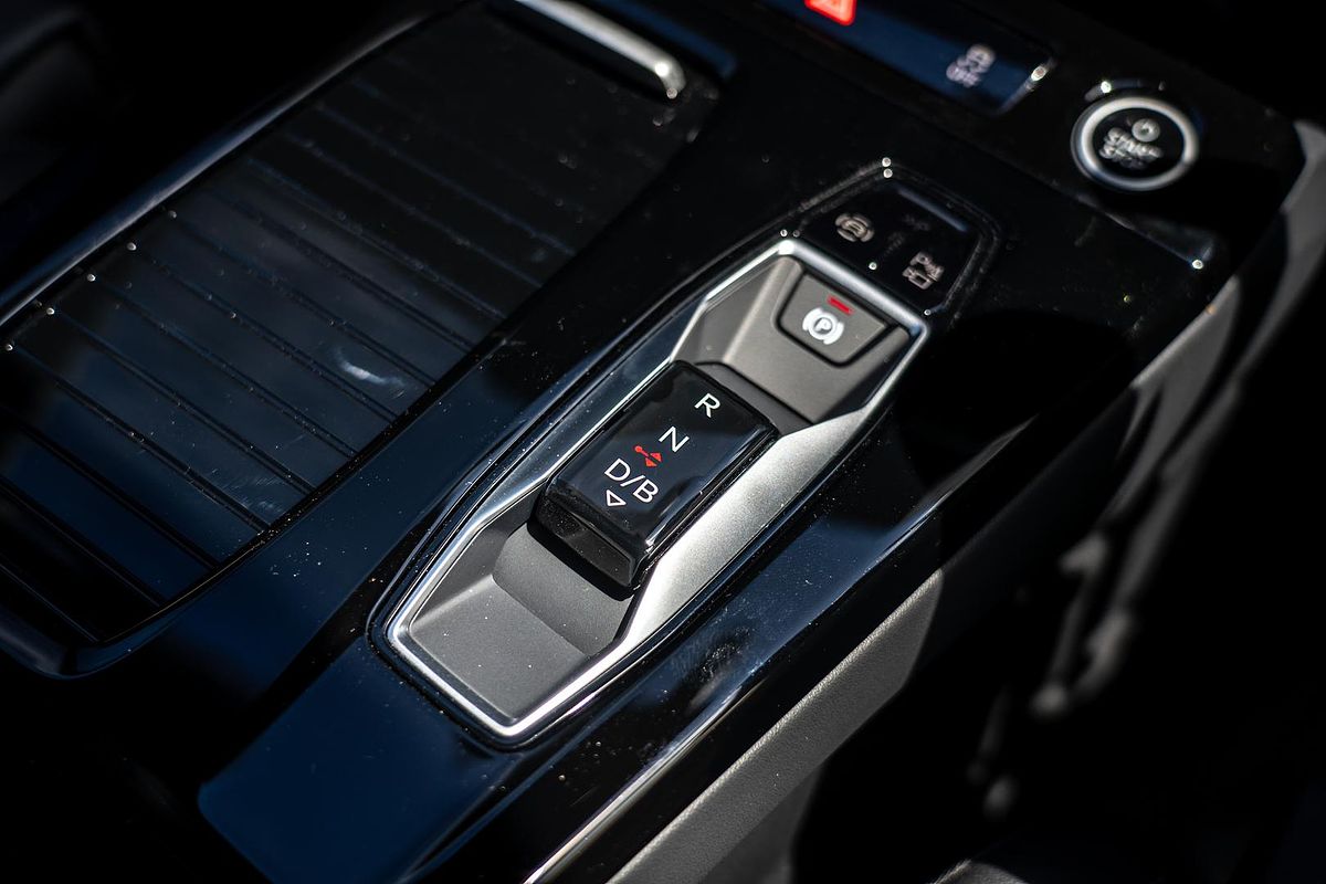 2025 Audi Q6 e-tron GF