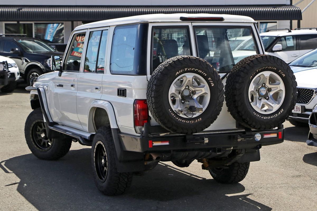 2019 Toyota Landcruiser GXL VDJ76R