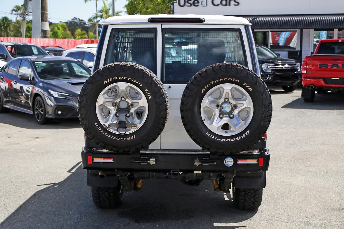 2019 Toyota Landcruiser GXL VDJ76R