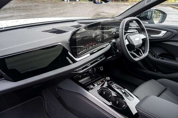 2025 Audi A5 TFSI 200kW S line B10