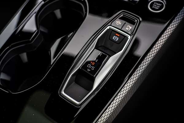 2025 Audi A5 TFSI 200kW S line B10