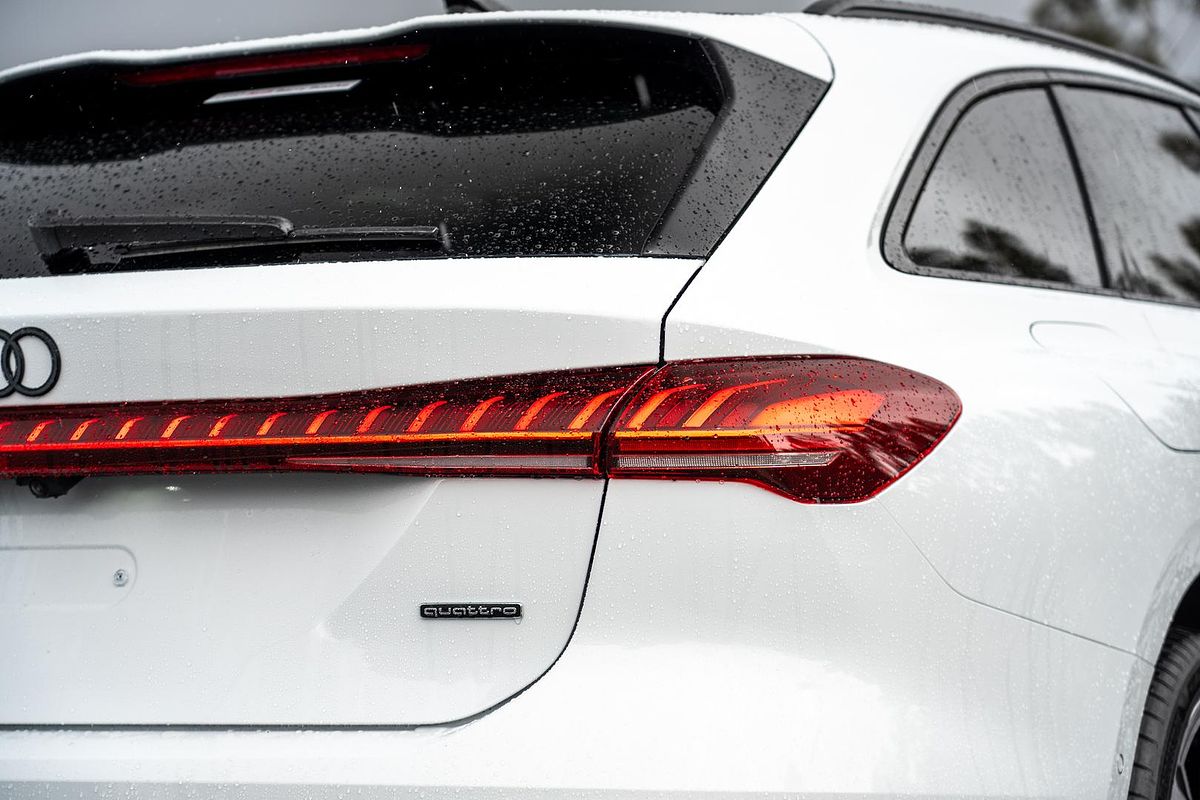 2025 Audi A5 TFSI 200kW S line B10