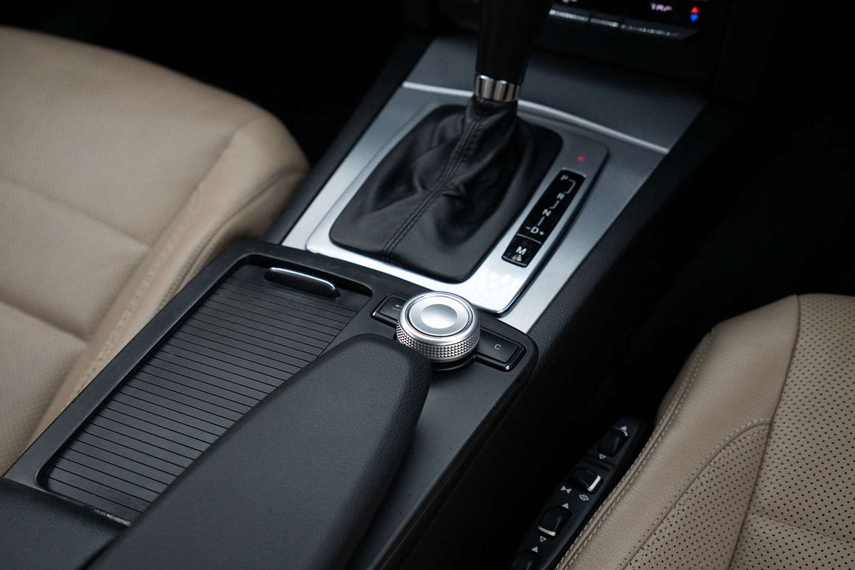 2009 Mercedes-Benz E-Class E500 Avantgarde C207