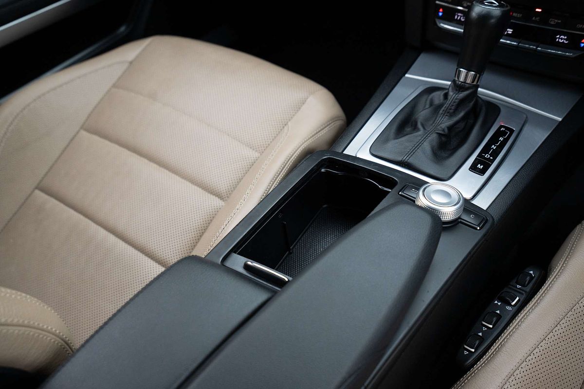 2009 Mercedes-Benz E-Class E500 Avantgarde C207