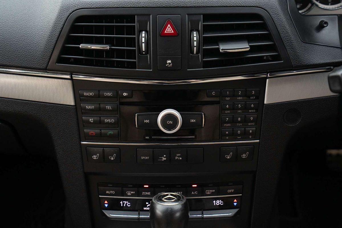 2009 Mercedes-Benz E-Class E500 Avantgarde C207