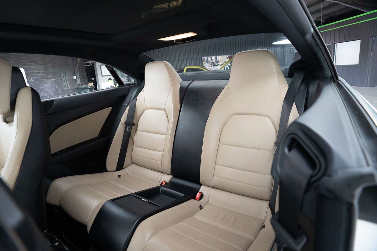 2009 Mercedes-Benz E-Class E500 Avantgarde C207