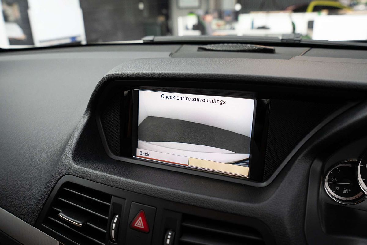 2009 Mercedes-Benz E-Class E500 Avantgarde C207