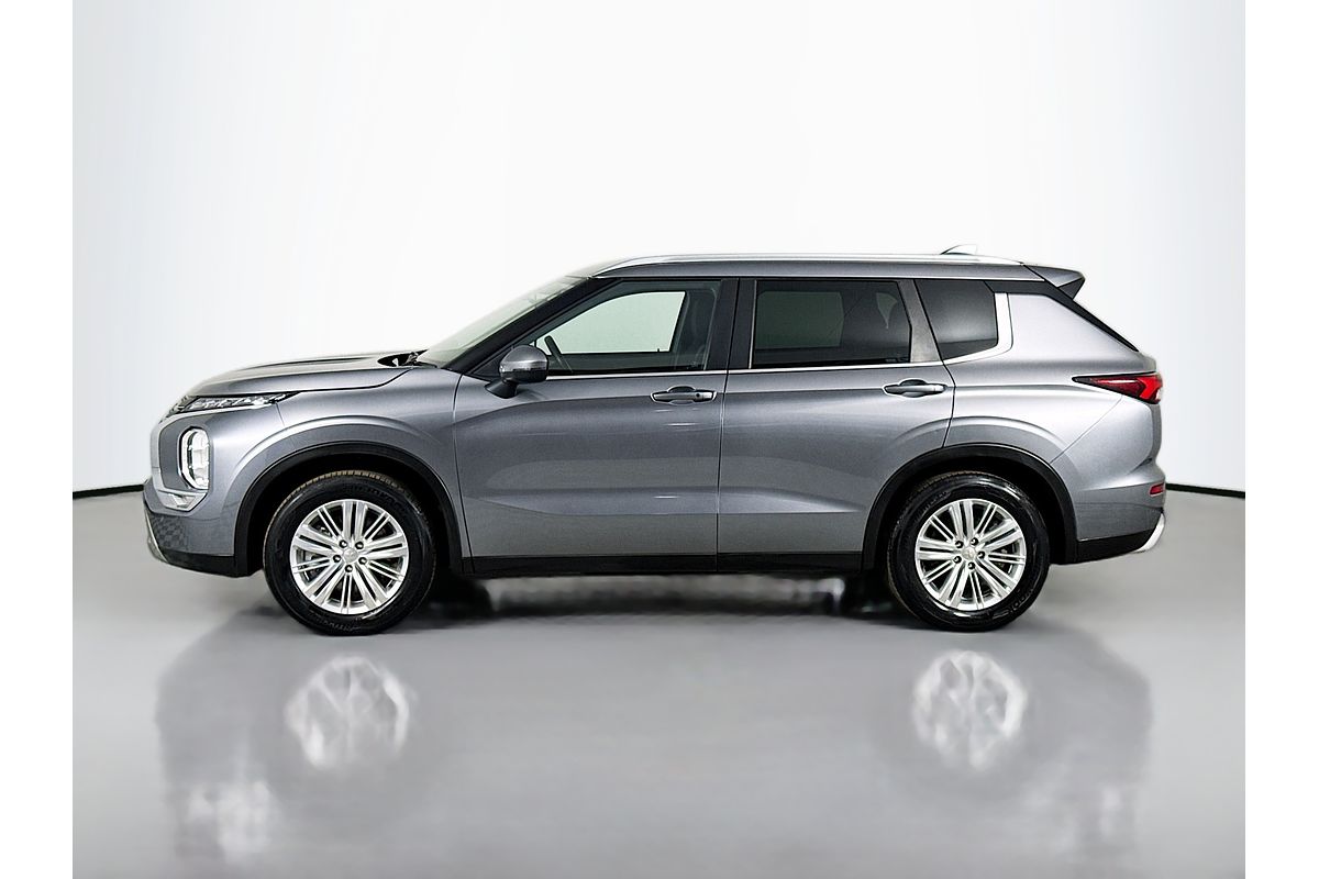 2021 Mitsubishi Outlander LS ZM