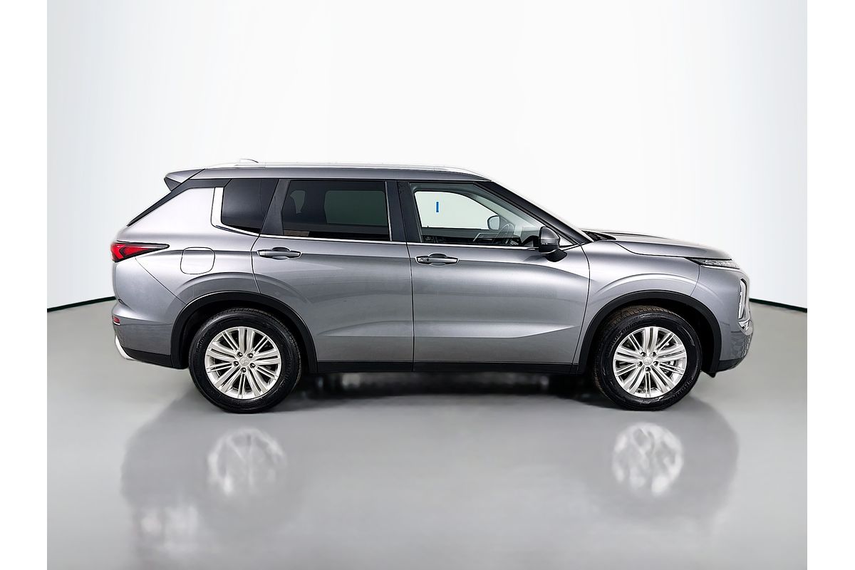 2021 Mitsubishi Outlander LS ZM