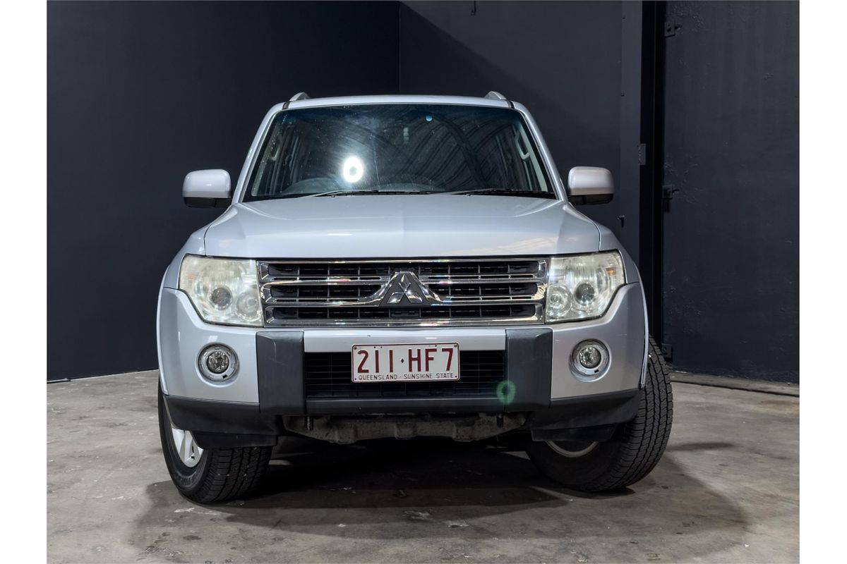 2009 Mitsubishi Pajero GLS NT