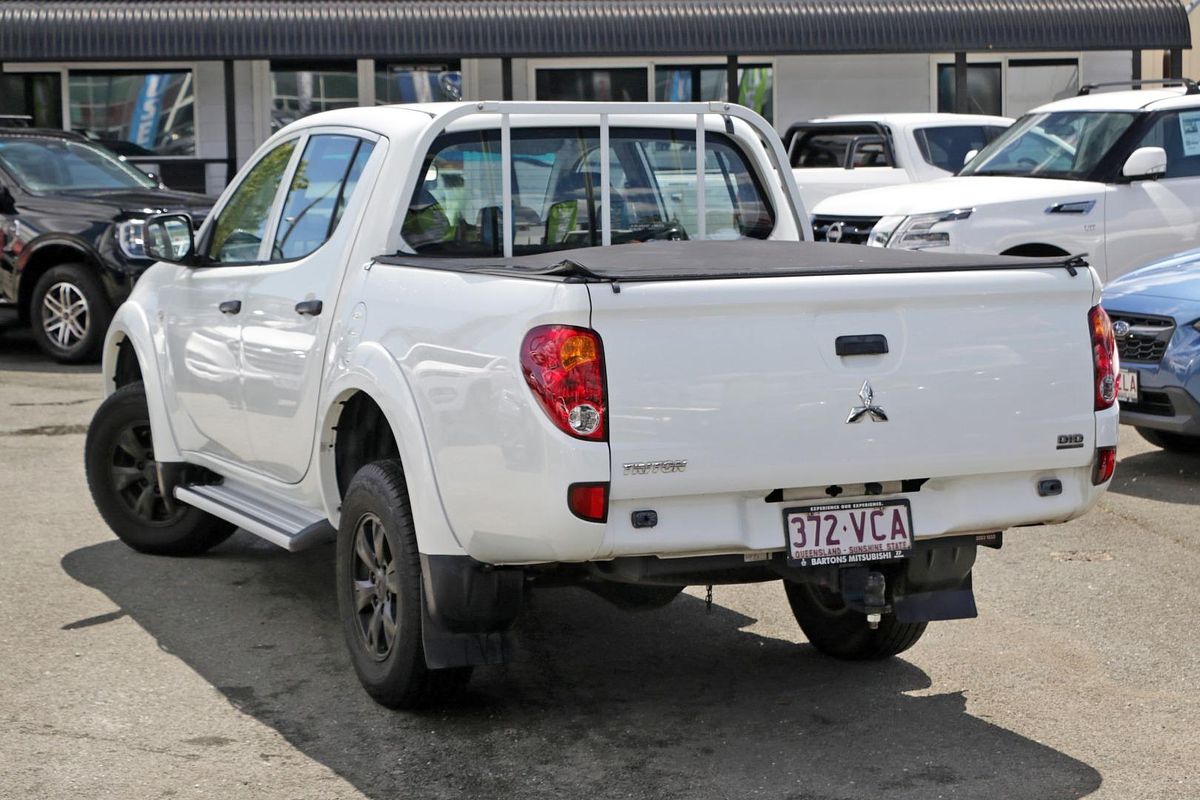 2014 Mitsubishi Triton GLX MN 4X4