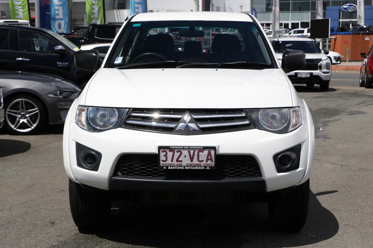 2014 Mitsubishi Triton GLX MN 4X4