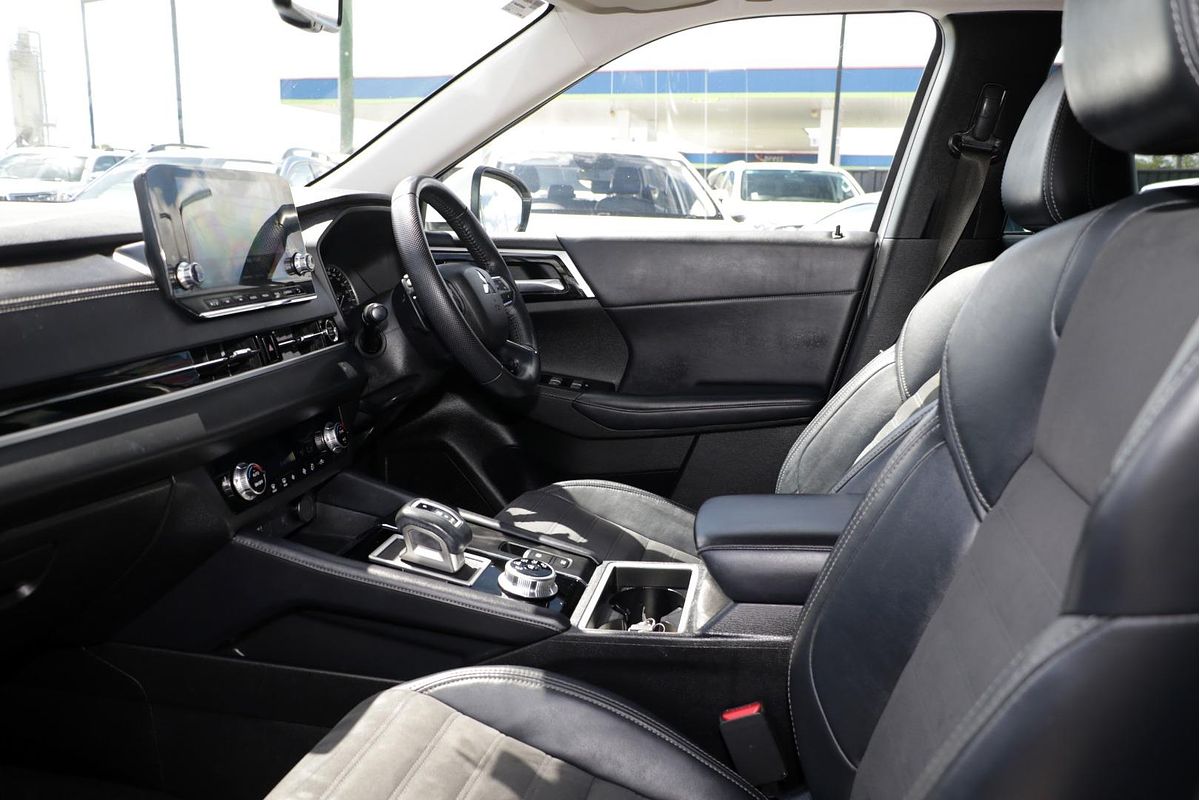 2022 Mitsubishi Outlander Aspire ZM