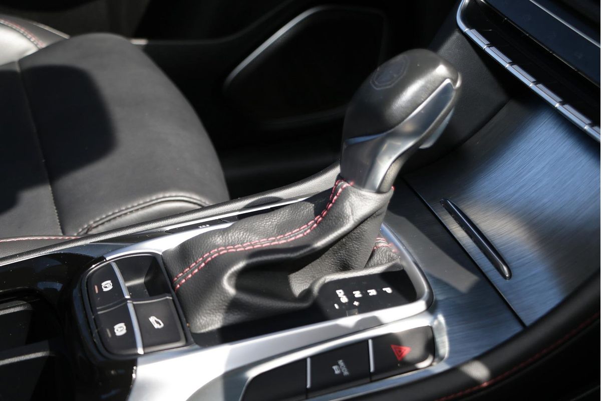 2021 MG HS Excite X SAS23