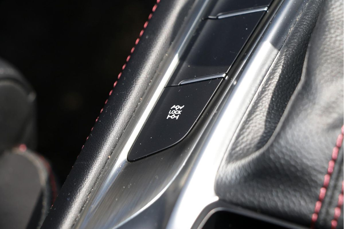 2021 MG HS Excite X SAS23